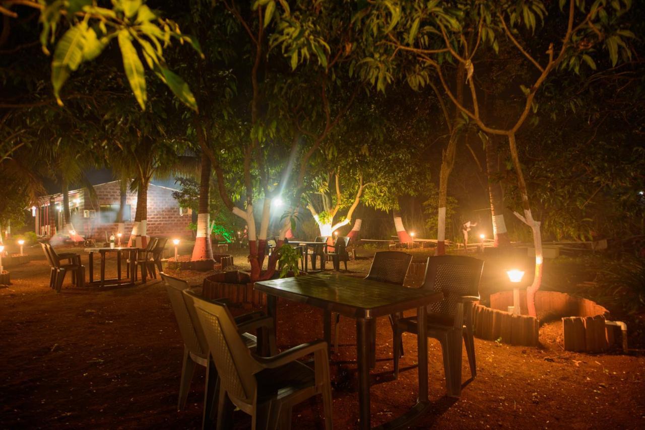 אליבג Prajakta Rest House מראה חיצוני תמונה