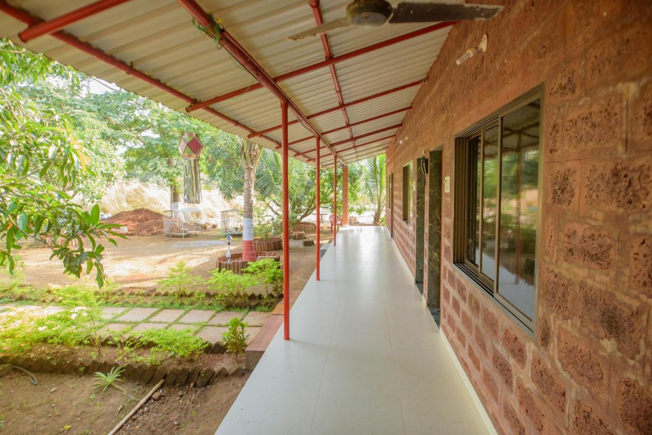 אליבג Prajakta Rest House מראה חיצוני תמונה