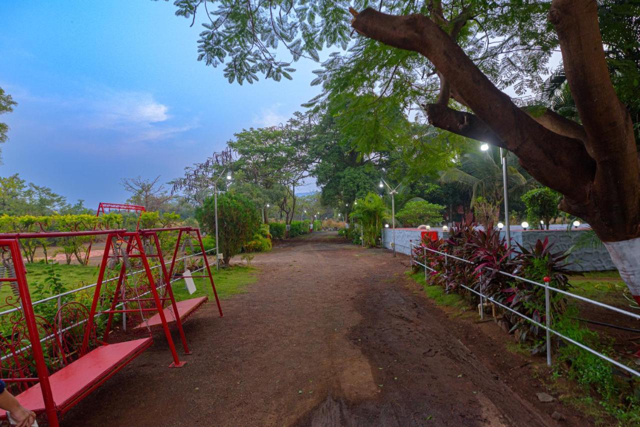 אליבג Prajakta Rest House מראה חיצוני תמונה
