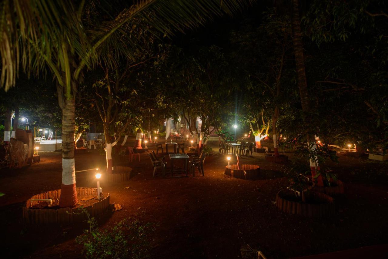 אליבג Prajakta Rest House מראה חיצוני תמונה