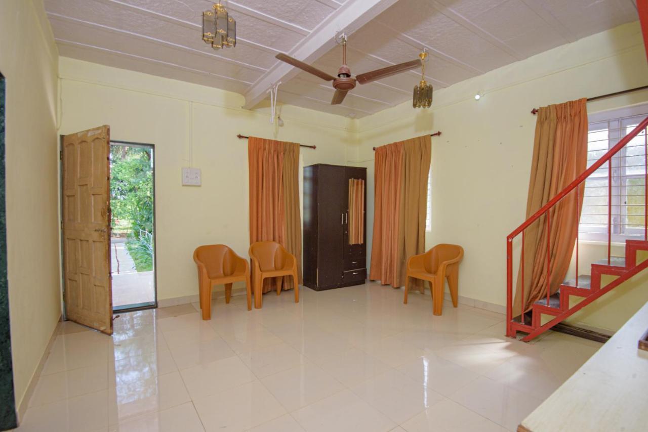 אליבג Prajakta Rest House מראה חיצוני תמונה