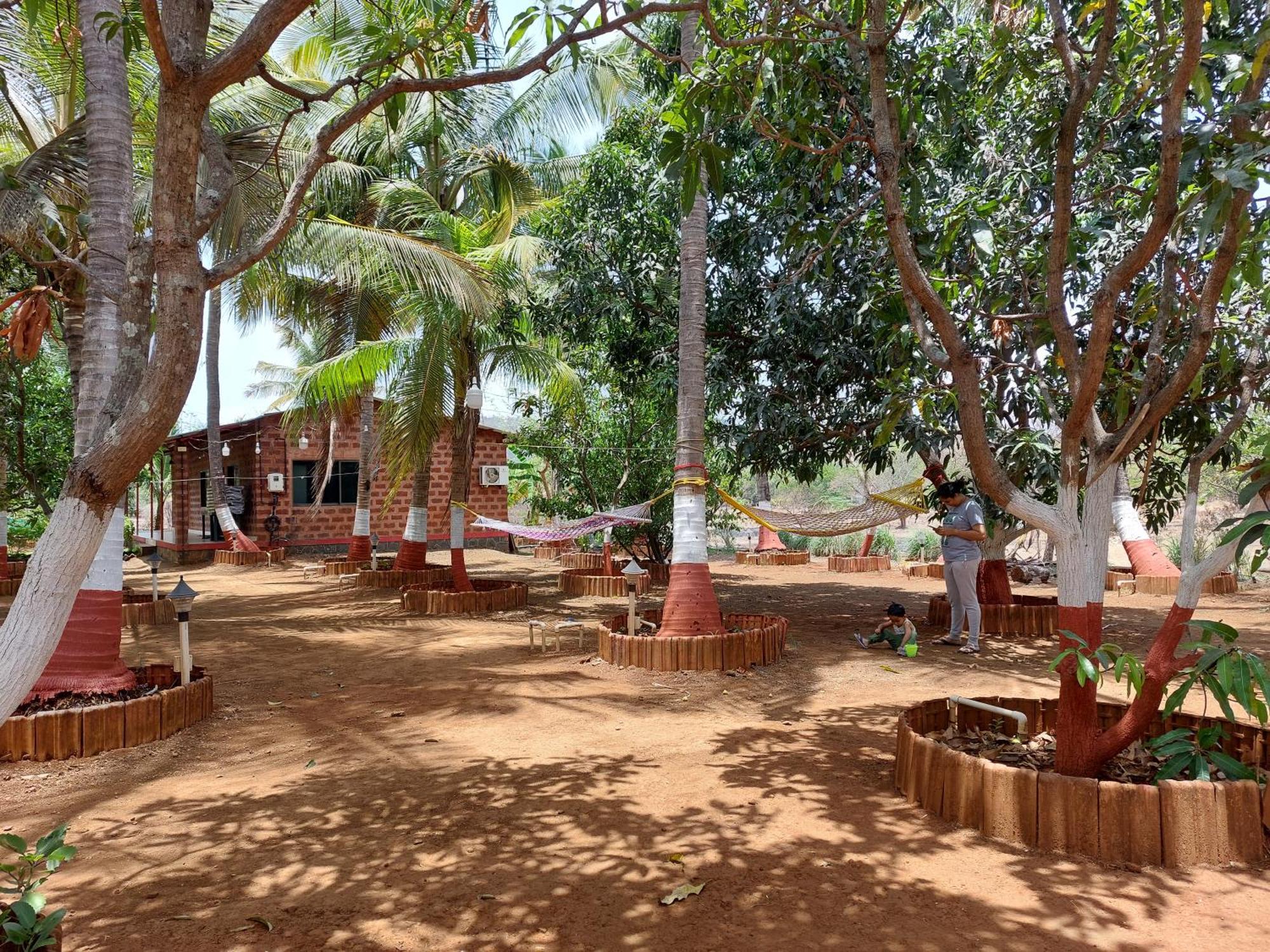 אליבג Prajakta Rest House מראה חיצוני תמונה