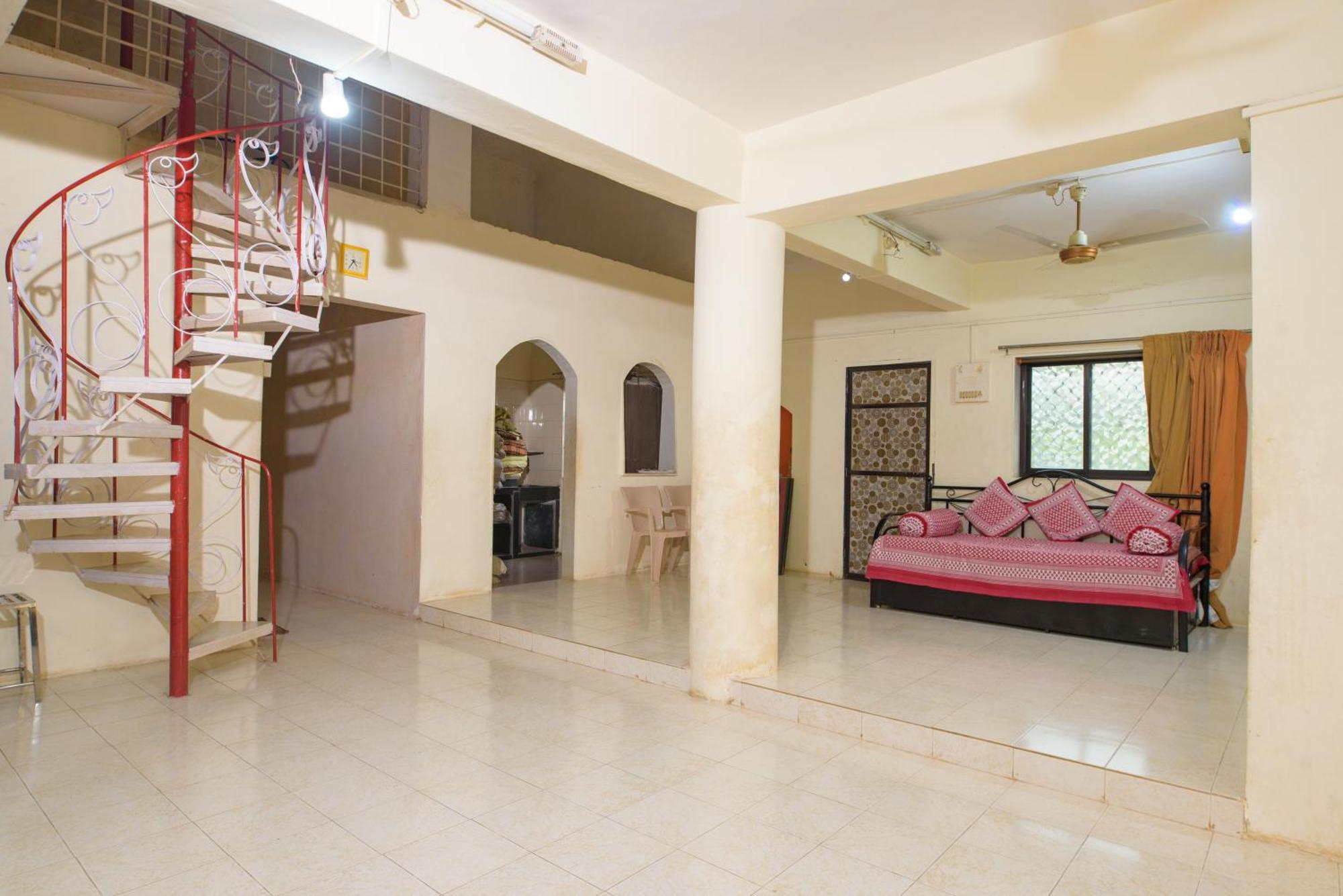 אליבג Prajakta Rest House חדר תמונה